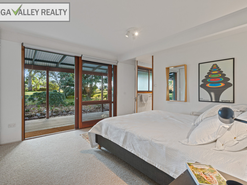 12 Corridgeree Road, Bega, NSW 2550 AUS