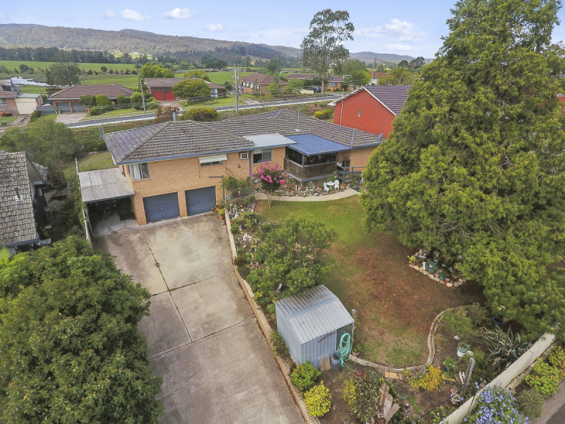 9 Blacket Lane, Bega, NSW 2550 AUS