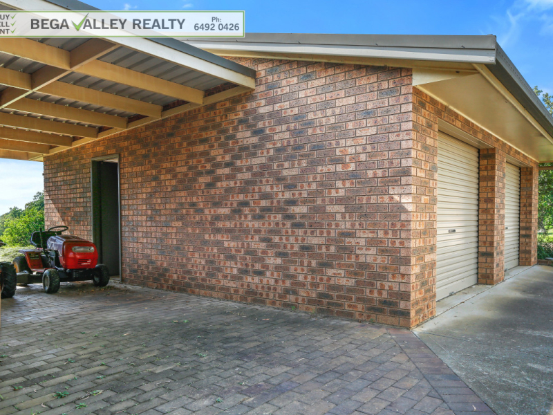 25 Gillcrest Drive, Bega, NSW 2550 AUS