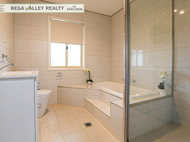 4 Mount View Close, Bega, NSW 2550 AUS