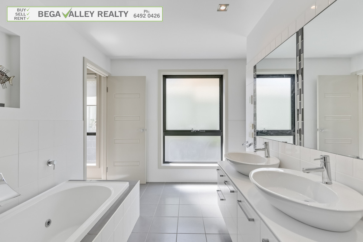 11 The Crest, Merimbula - Thumbnail 2