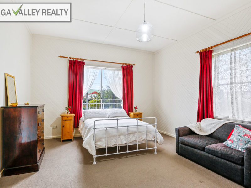 32 Bega Street, Bega, NSW 2550 AUS