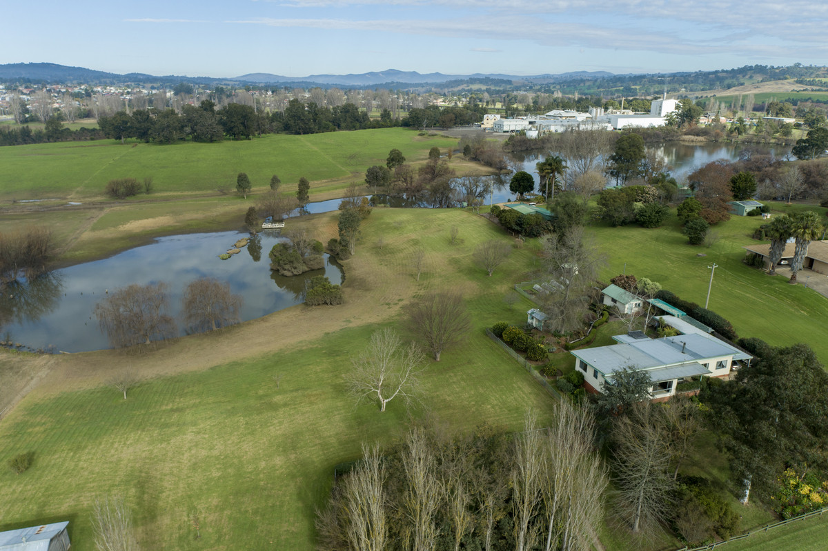 80 Parrabel Street, Bega - Thumbnail 2