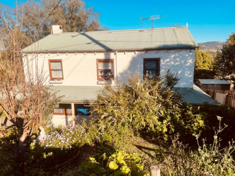 27 Mecklenberg Street, Bega, NSW 2550 AUS