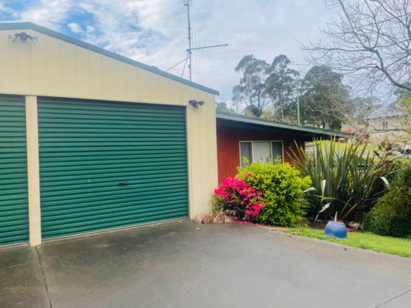 10 Redgum Close, Bega, NSW 2550 AUS