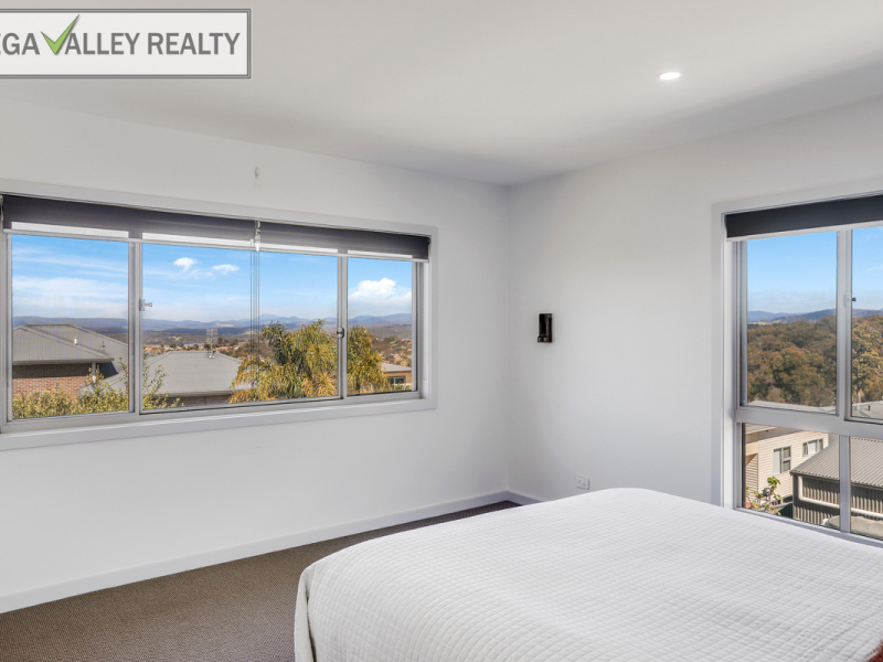 10 Whistler Close, Mirador, NSW 2548 AUS