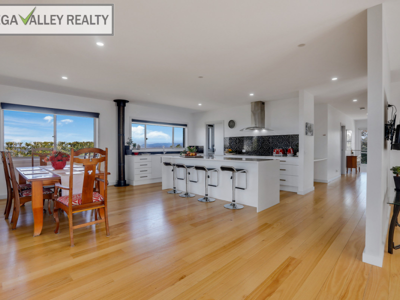 10 Whistler Close, Mirador, NSW 2548 AUS