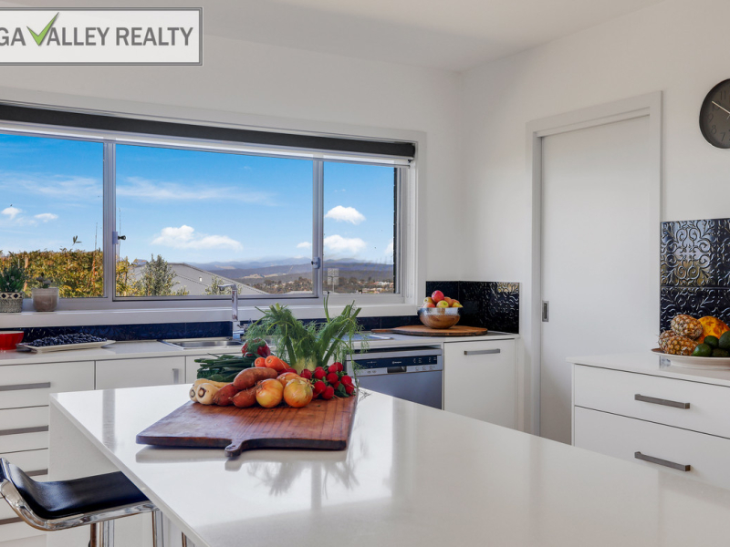 10 Whistler Close, Mirador, NSW 2548 AUS