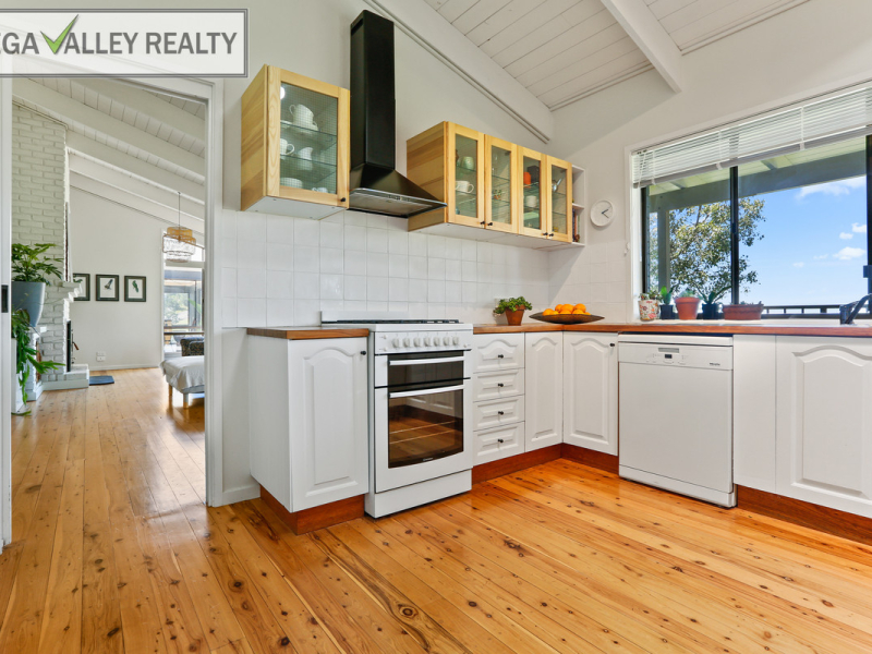 24 Thompson Drive, Tathra, NSW 2550 AUS