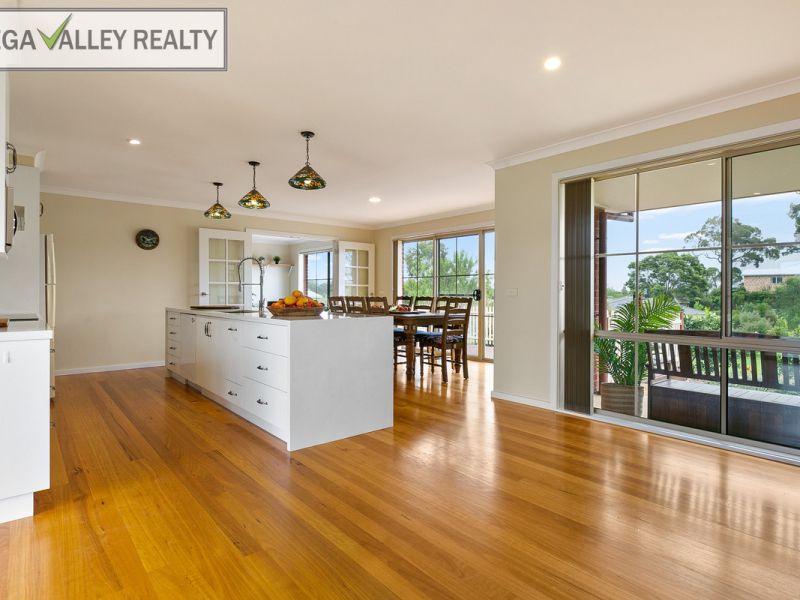 53 Glen Mia Drive, Bega, NSW 2550 AUS