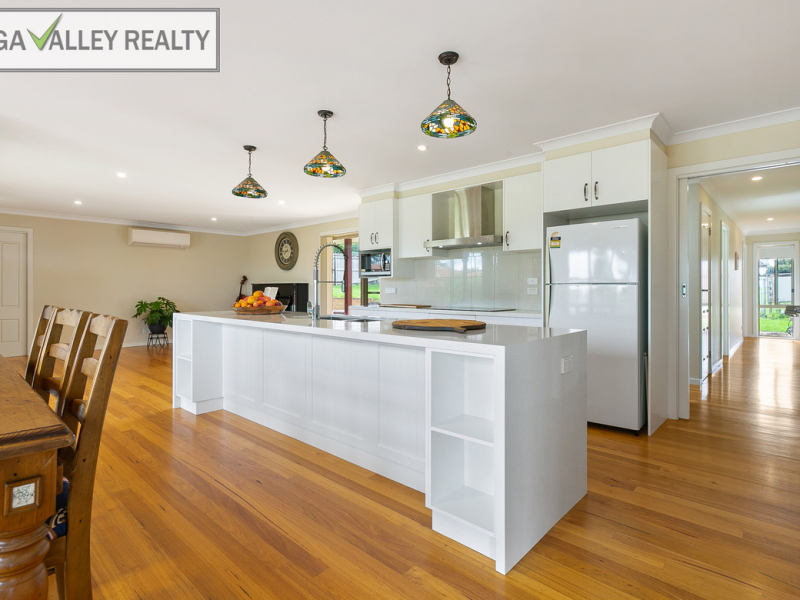 53 Glen Mia Drive, Bega, NSW 2550 AUS