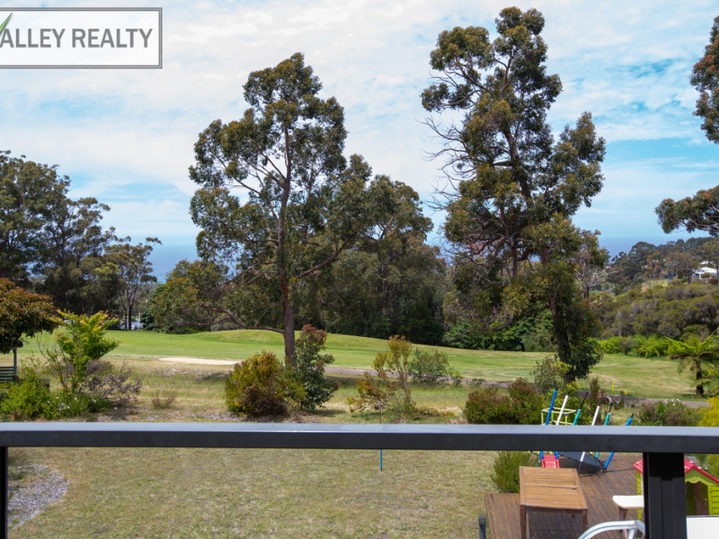 28 Golf Circuit, Tura Beach, NSW 2548 AUS