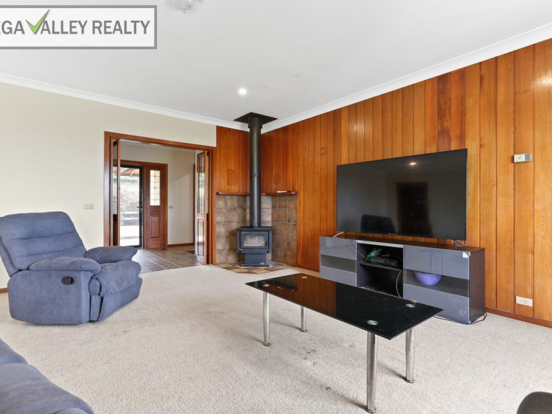 28 Golf Circuit, Tura Beach, NSW 2548 AUS