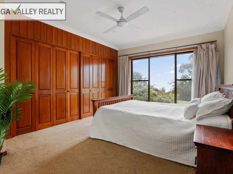 28 Golf Circuit, Tura Beach, NSW 2548 AUS