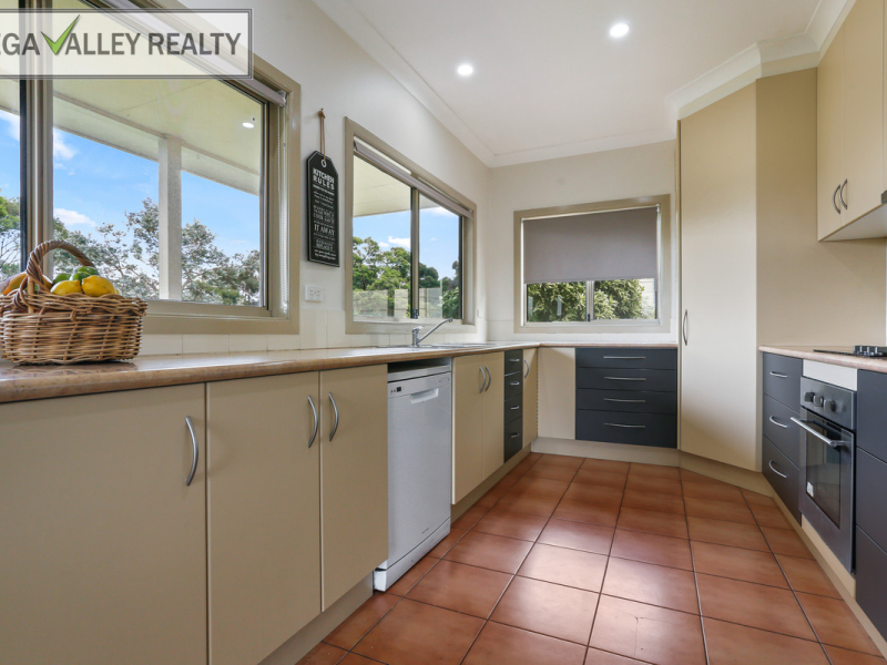 16 Belmore Street, Bega, NSW 2550 AUS