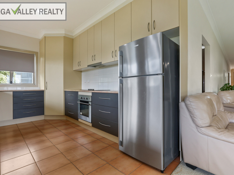 16 Belmore Street, Bega, NSW 2550 AUS