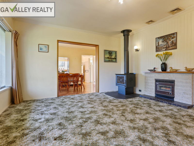 2 Rose Street, Bega, NSW 2550 AUS