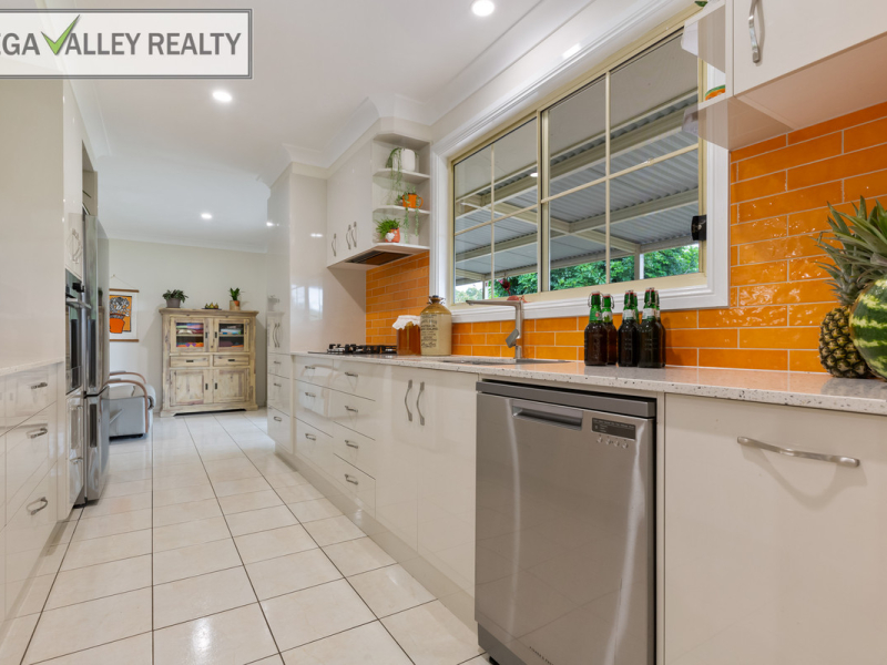 13 Blair Close, Coolagolite, NSW 2550 AUS