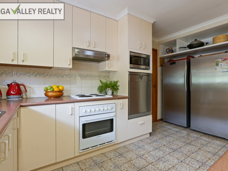 418 Peak Hill Road, Bega, NSW 2550 AUS