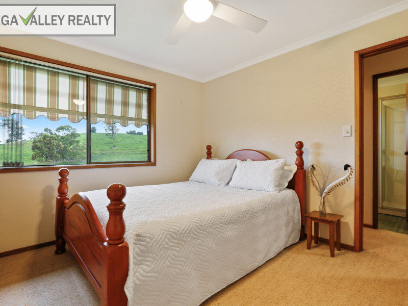 418 Peak Hill Road, Bega, NSW 2550 AUS