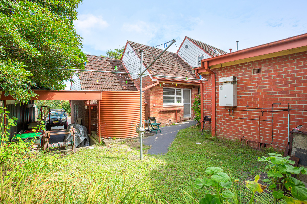 64 Carp Street