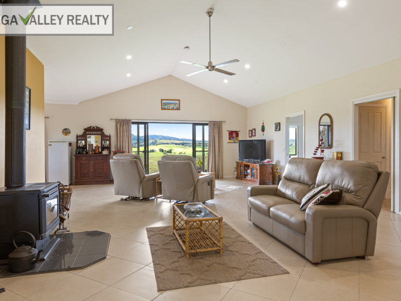 402 West Kameruka Road, Candelo, NSW 2550 AUS