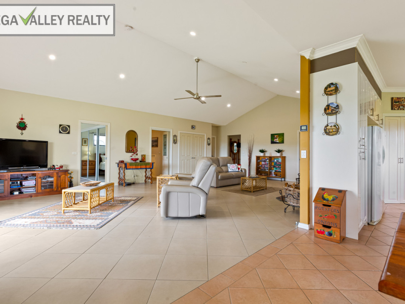 402 West Kameruka Road, Candelo, NSW 2550 AUS