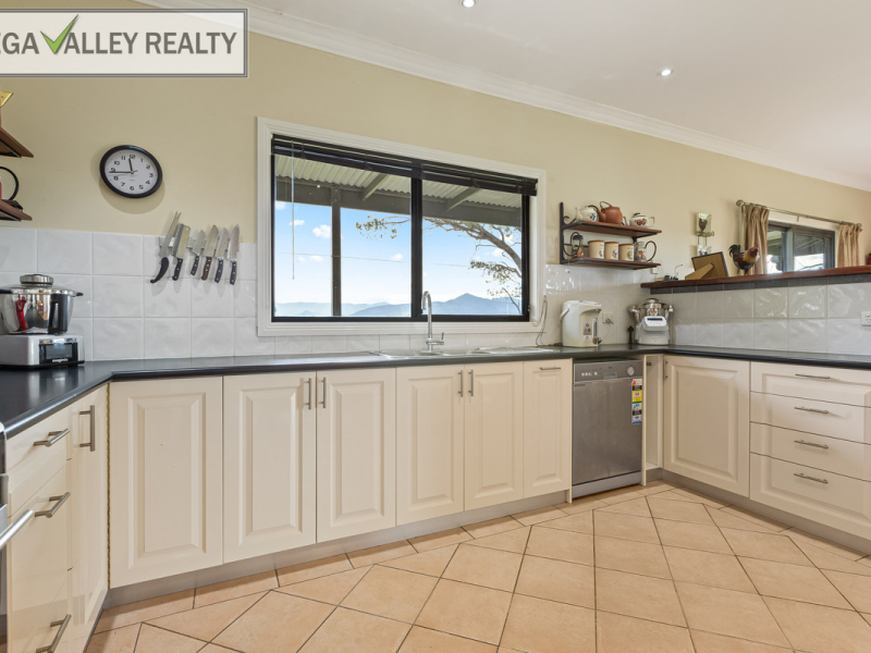 402 West Kameruka Road, Candelo, NSW 2550 AUS