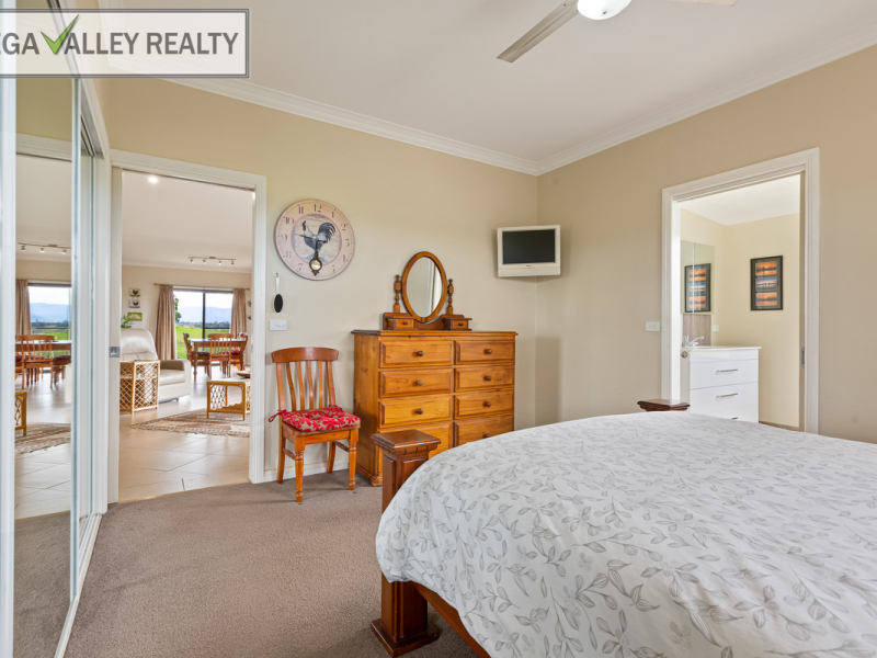 402 West Kameruka Road, Candelo, NSW 2550 AUS