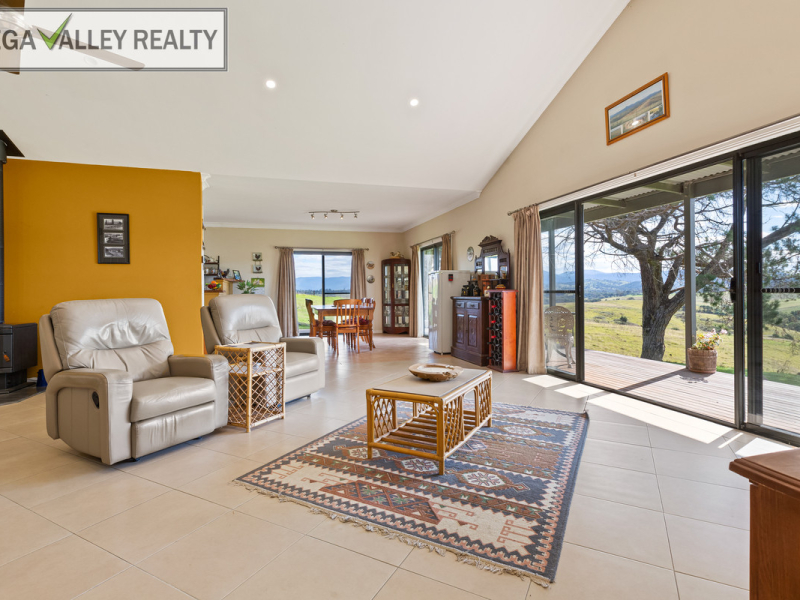 402 West Kameruka Road, Candelo, NSW 2550 AUS