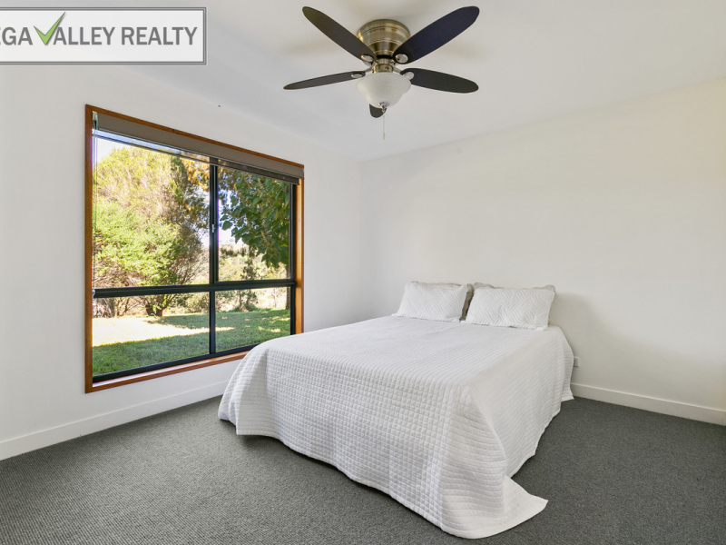 252 Kemps Lane, Kameruka, NSW 2550 AUS