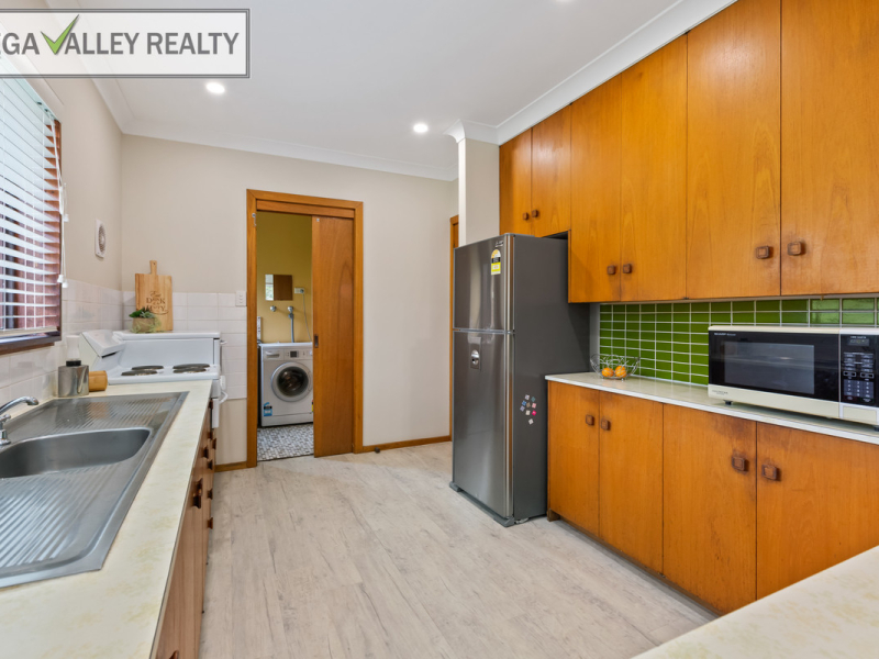 2a Koolgarra, Bega, NSW 2550 AUS