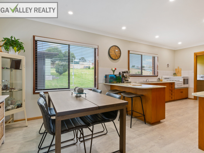 2a Koolgarra, Bega, NSW 2550 AUS