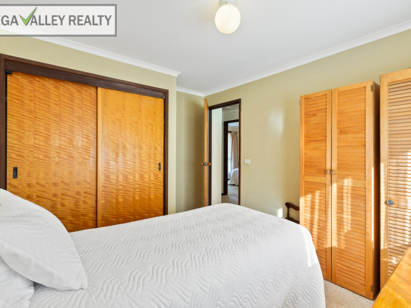 2/87 Pacific Way, Tura Beach, NSW 2548 AUS