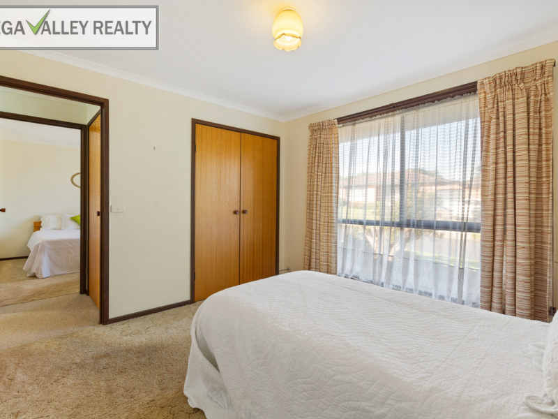 2/87 Pacific Way, Tura Beach, NSW 2548 AUS