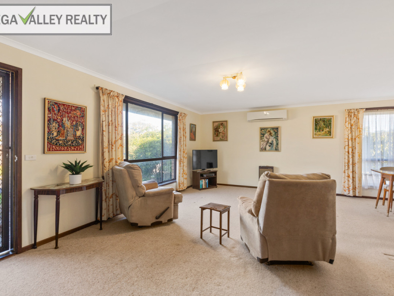 2/87 Pacific Way, Tura Beach, NSW 2548 AUS