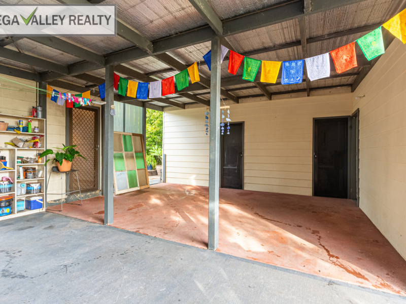 4 Minyama Parade, Bega, NSW 2550 AUS