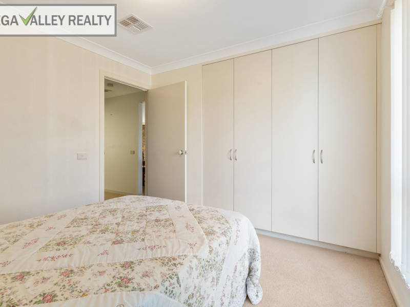 67 Rawlinson Street, Bega, NSW 2550 AUS