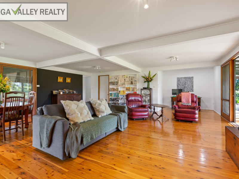 12 Corridgeree Road, Bega, NSW 2550 AUS