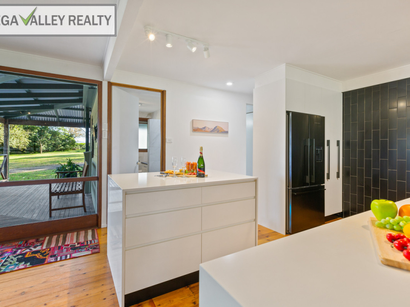 12 Corridgeree Road, Bega, NSW 2550 AUS