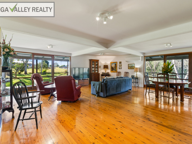 12 Corridgeree Road, Bega, NSW 2550 AUS