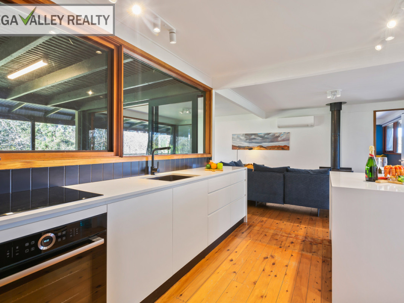 12 Corridgeree Road, Bega, NSW 2550 AUS