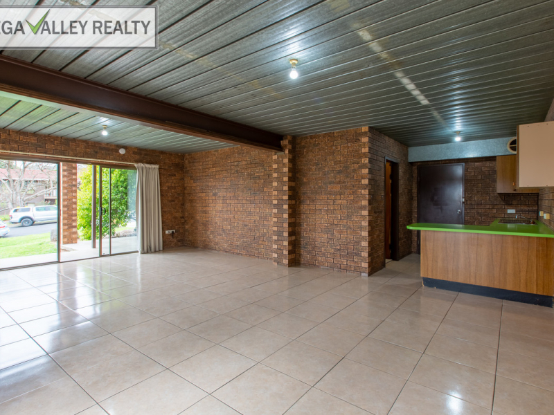 15 Koolgarra Drive, Bega, NSW 2550 AUS