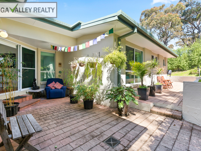 13 Dolphin Cove Drive, Tura Beach, NSW 2548 AUS