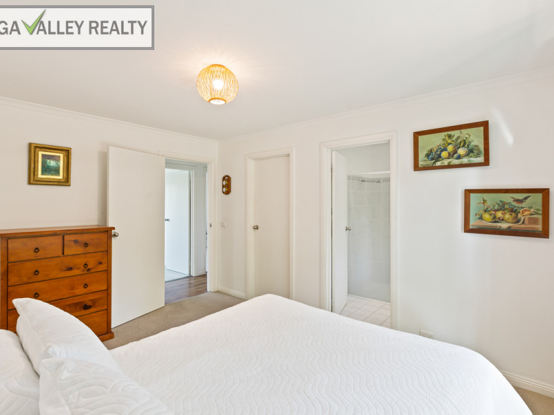 13 Dolphin Cove Drive, Tura Beach, NSW 2548 AUS