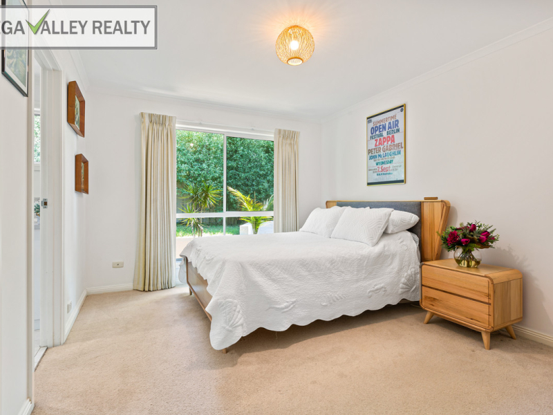 13 Dolphin Cove Drive, Tura Beach, NSW 2548 AUS