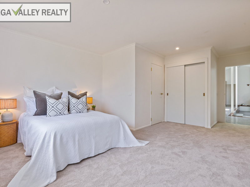 64 Grevillea Heights Road, Bega, NSW 2550 AUS