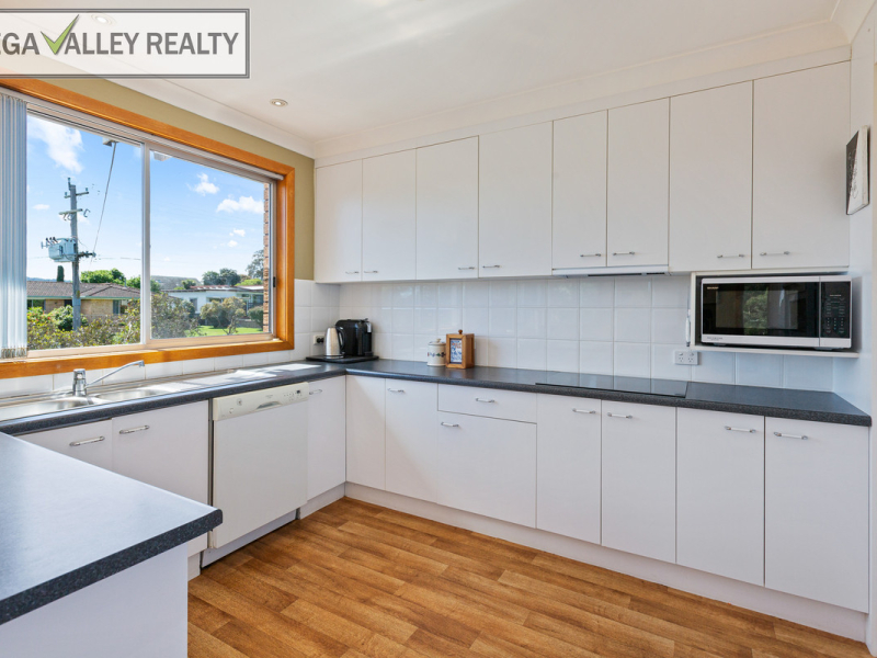 5 Glebe Avenue, Bega, NSW 2550 AUS