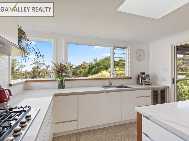 34 Sapphire Crescent, Merimbula, NSW 2548 AUS