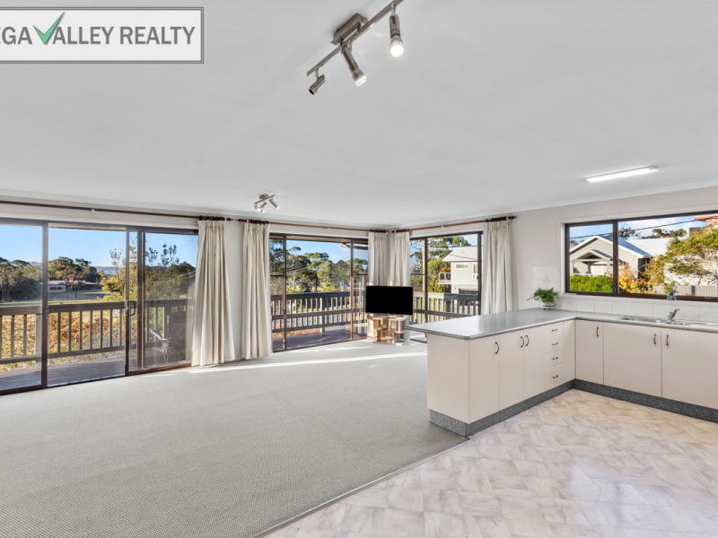 1 Culgoa Crescent, Pambula Beach, NSW 2549 AUS